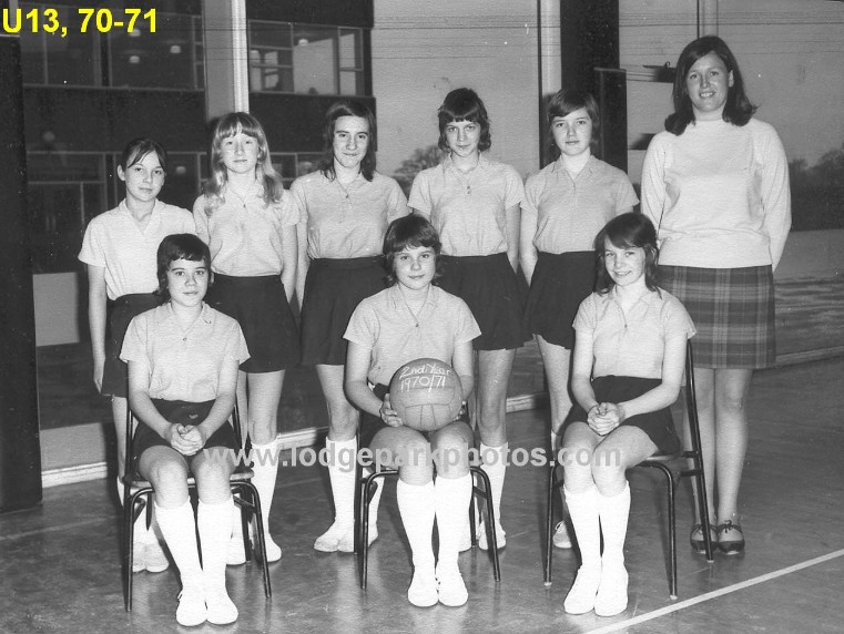  - LPS 1970 U13 NETBALL.jpg.opt761x572o0,0s761x572